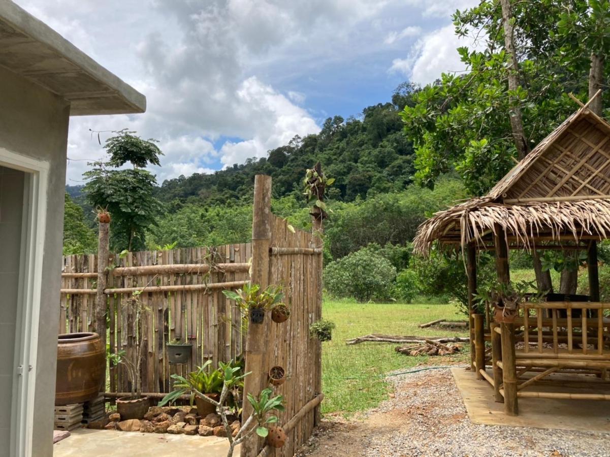 Khao Sok Hill Top Resort Khao Sok National Park Luaran gambar